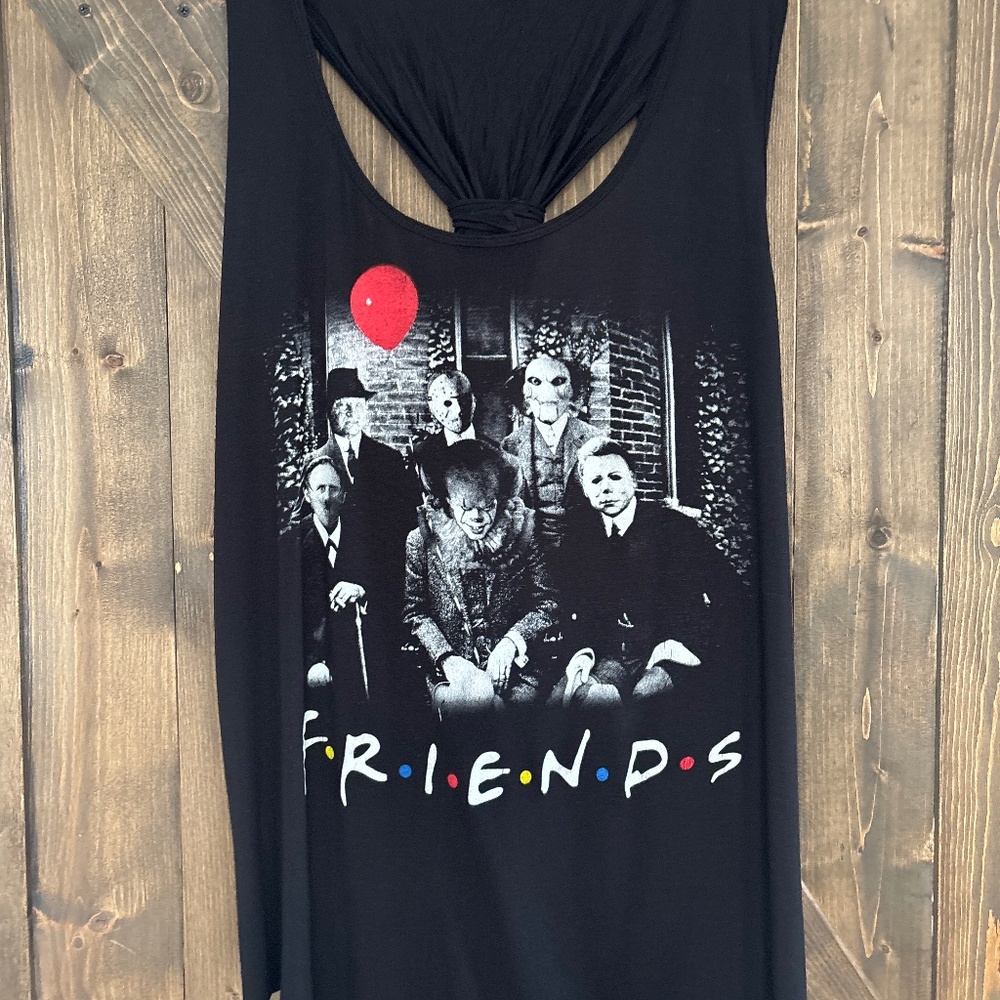 Friends Horror Movie Villains Tank Top 2X Pennywise Michael Myers Graphic Tee